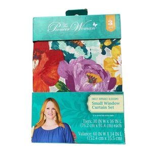 The Pioneer Woman Sweet Romance‎ Blossoms, Small Window 3 piece Curtain Set New!